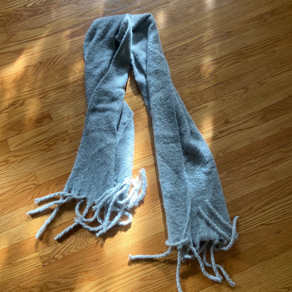 Urban outfitters scarf